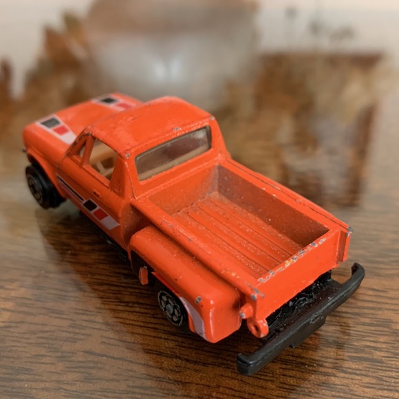 Vintage Yatming Diecast Orange Chevrolet Stepside Pickup Truck NO. 1700 Yat Ming - Picture 5 of 10